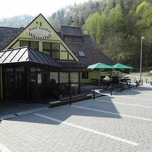 Hotel zum Wasserfall Garni